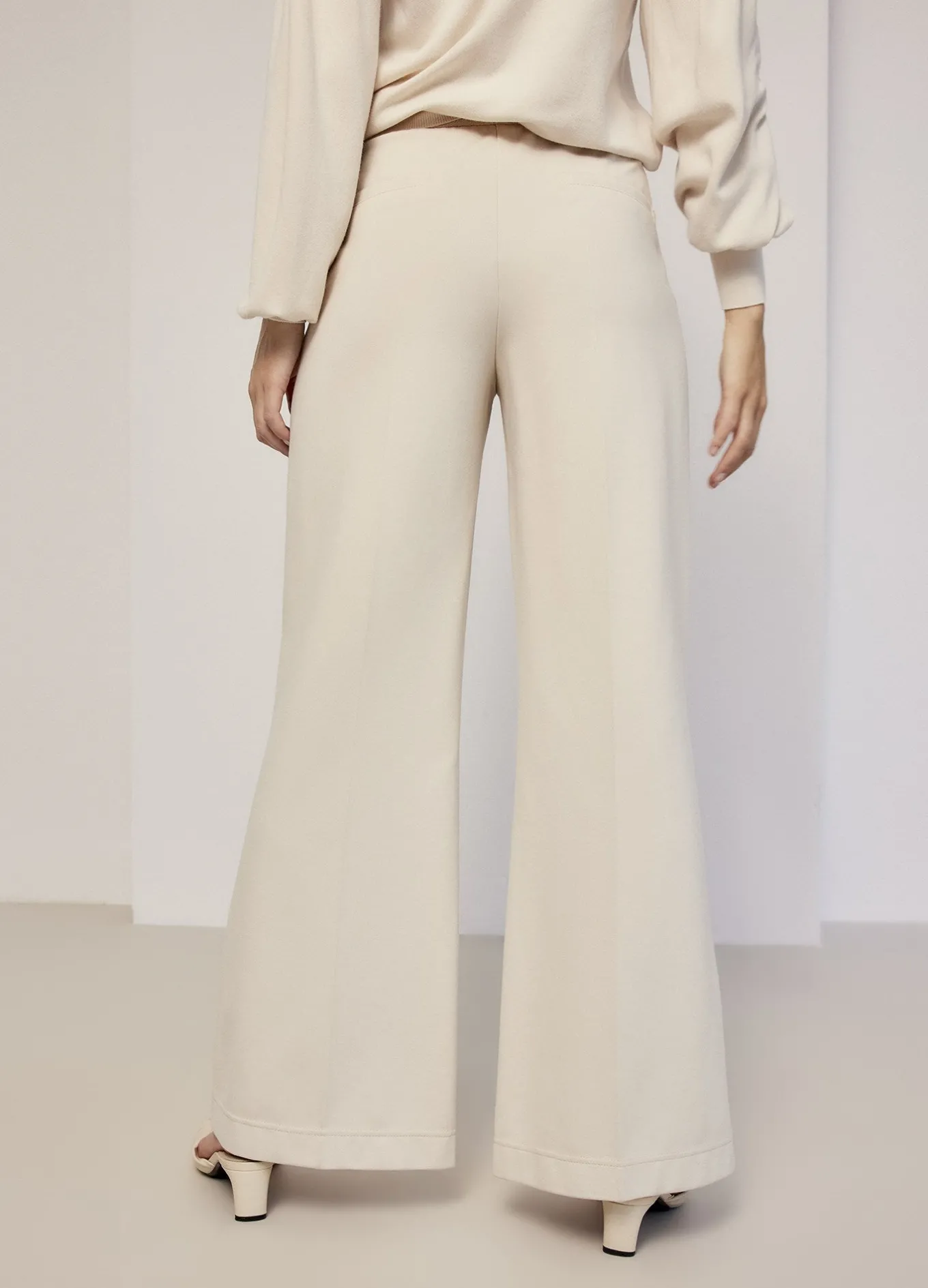 bootcut_broek_3-1.webp Bootcut Broek>Summum Fashion