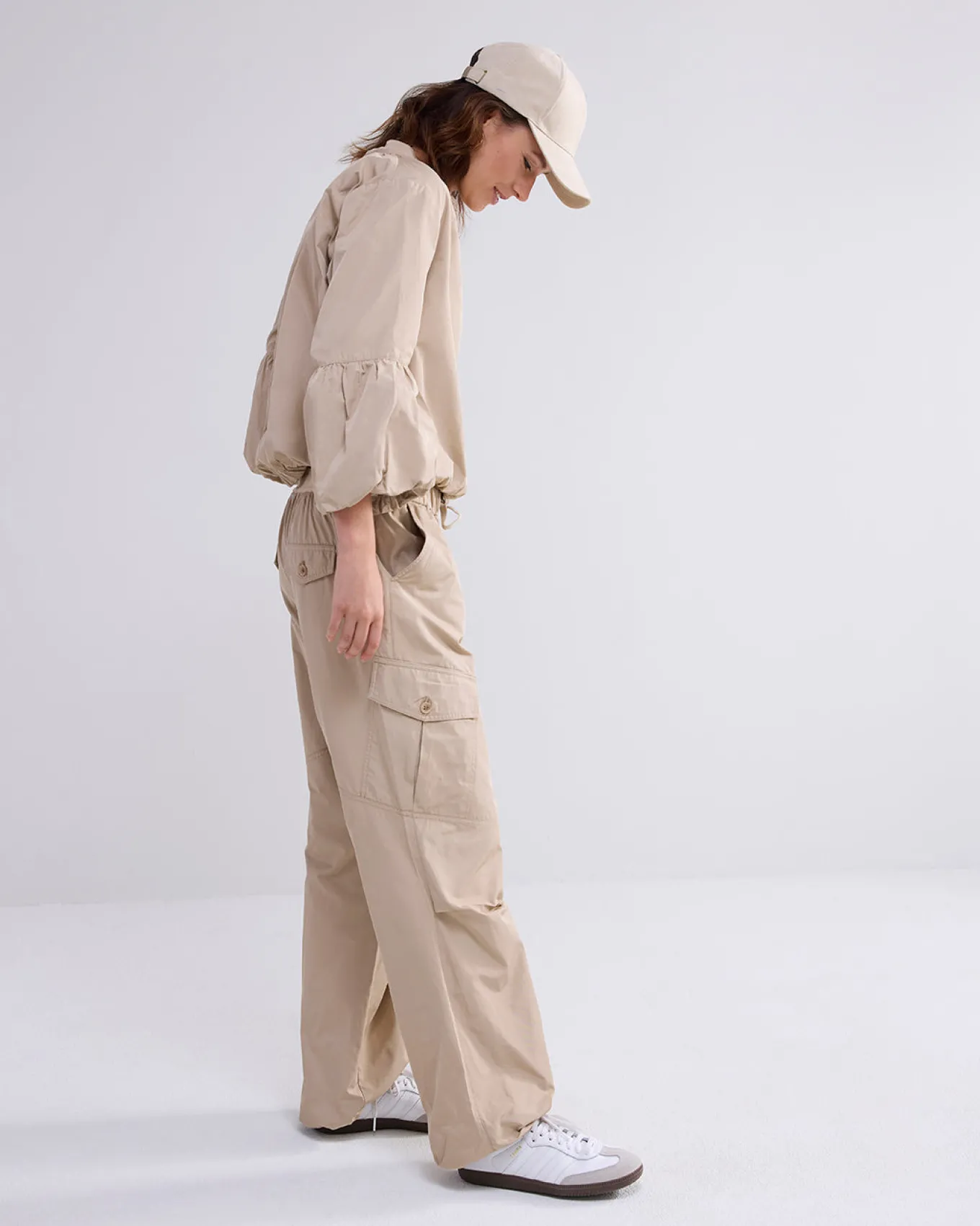 cargo_broek_met_elastiek_3-3.webp Cargo Broek Met Elastiek>Summum Online
