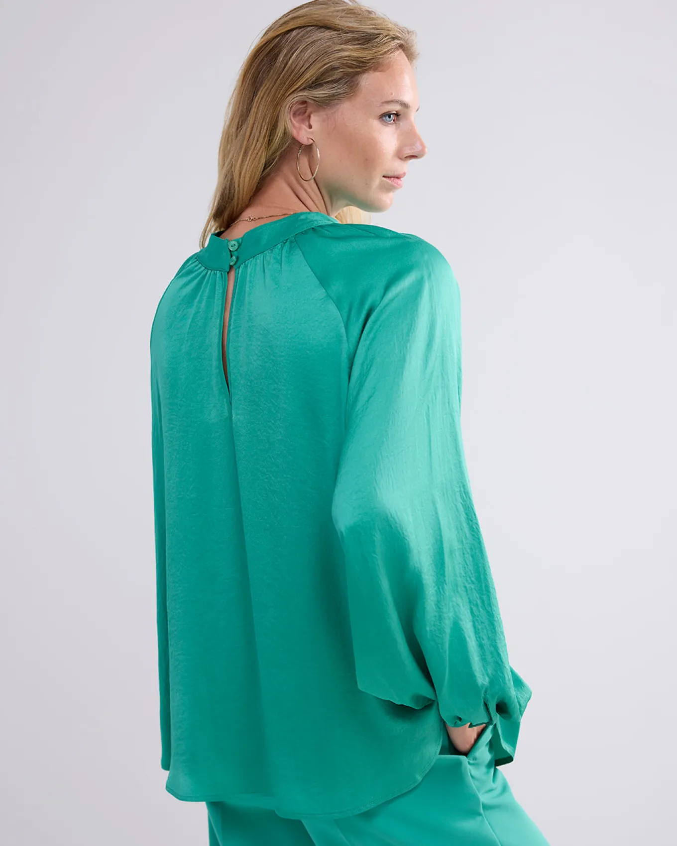 in_top_met_hoge_hals_2-2.webp 2-in-1 Top Met Hoge Hals>Summum Best